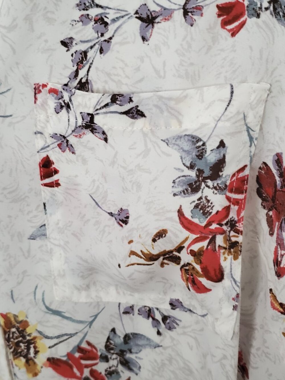 Maurices Floral Winona Button Down Blouse Women's Plus Size 1X - Picture 3 of 9
